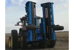 意大利水稻旱播機可折疊作業(yè)視頻